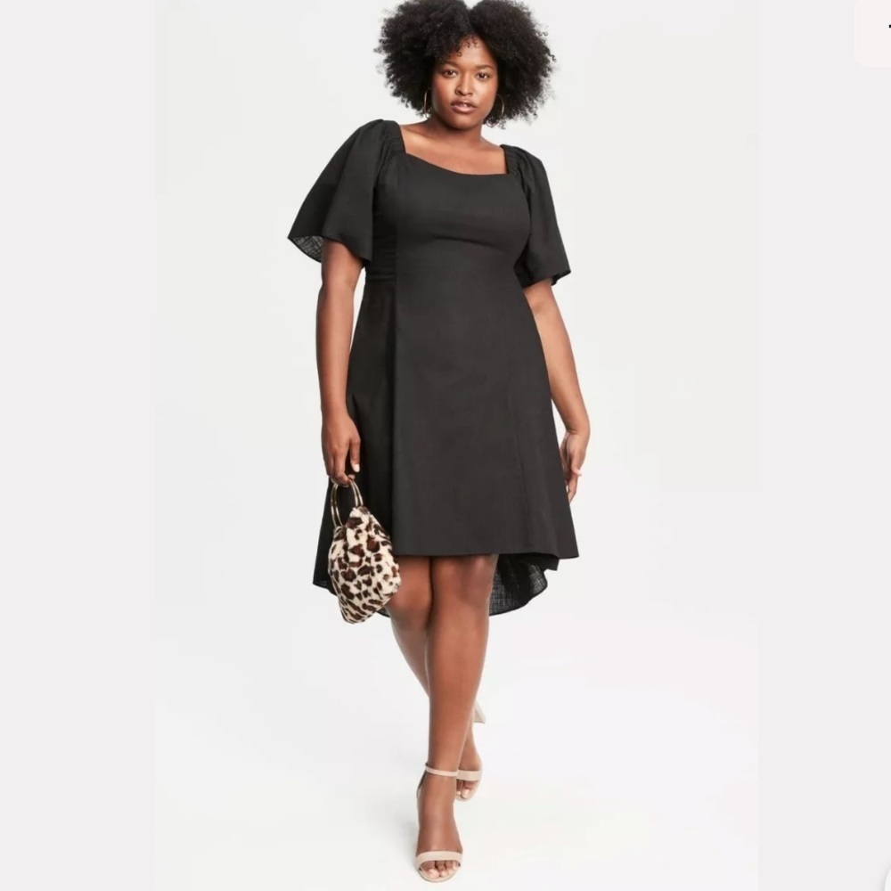 Marée Pour Toi  Square Neck High/ Low Black Dress